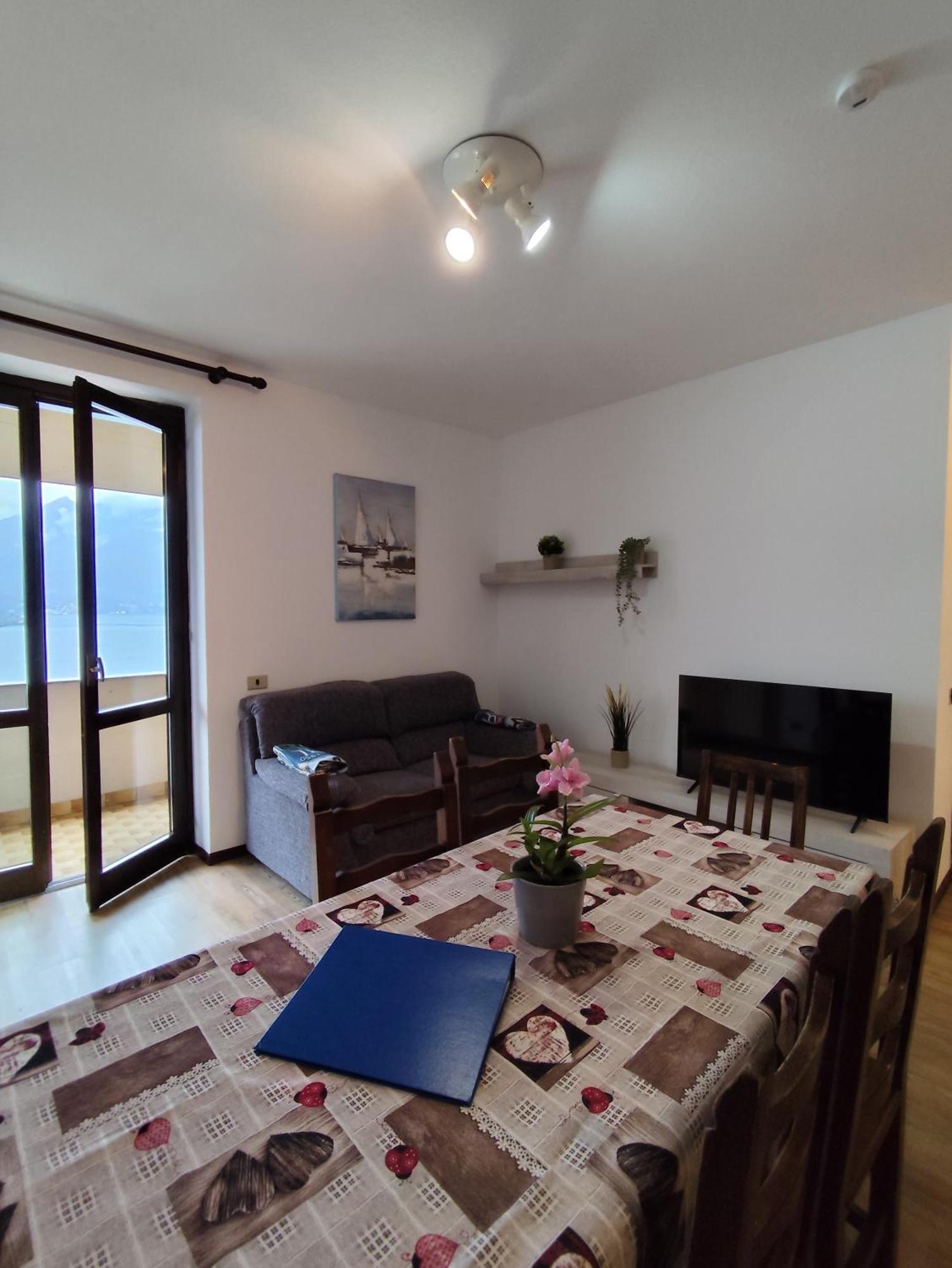 Casa Sofie E Charlotte Apartment Varenna Exterior photo