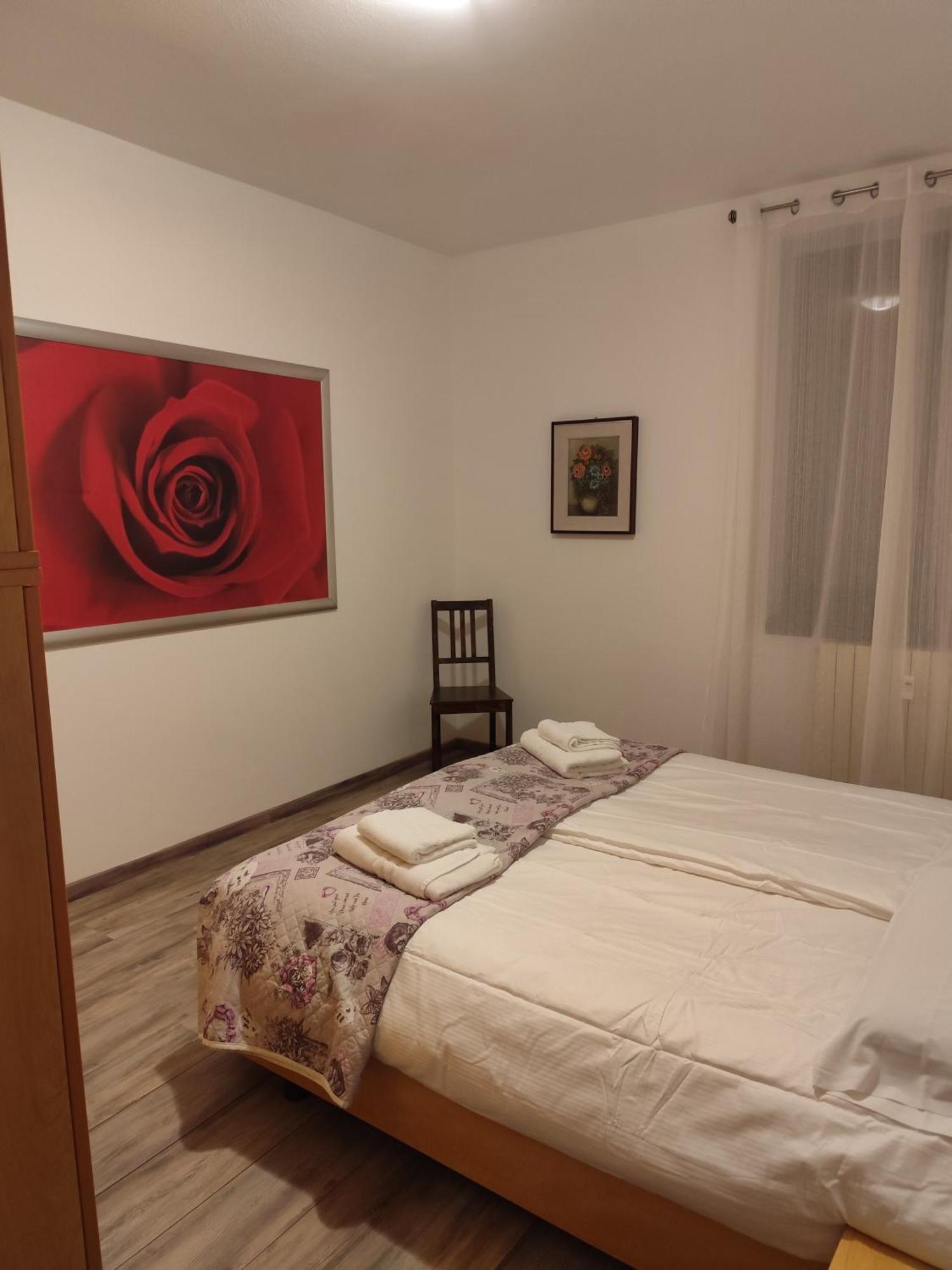 Casa Sofie E Charlotte Apartment Varenna Exterior photo