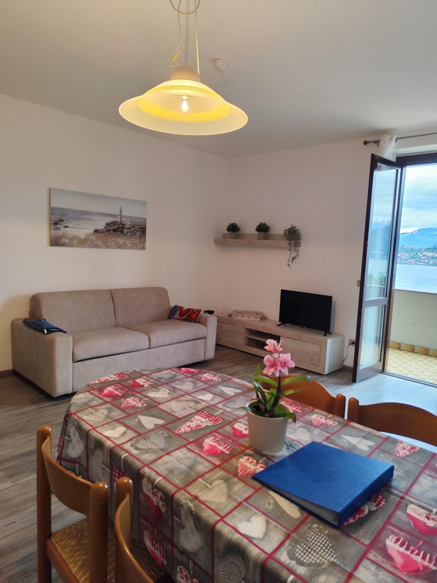 Casa Sofie E Charlotte Apartment Varenna Exterior photo